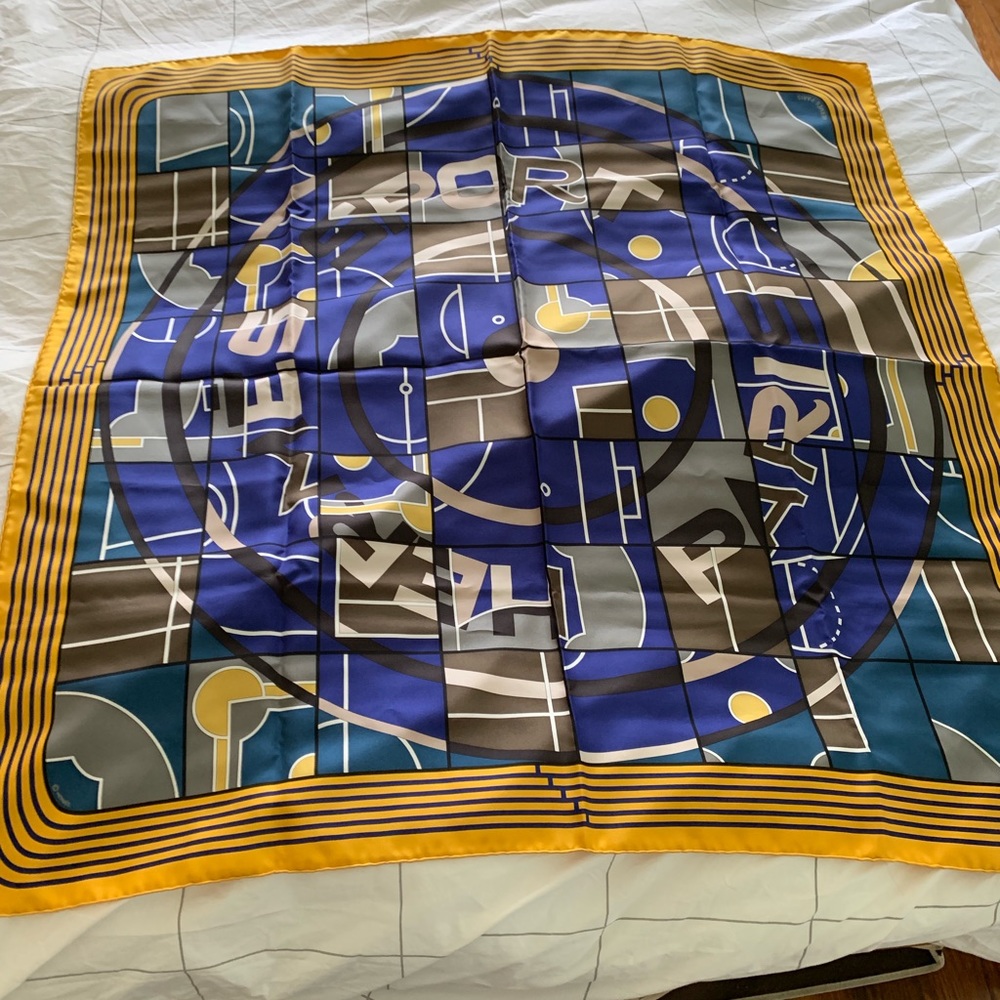 Hermès Sport scarf 90cm